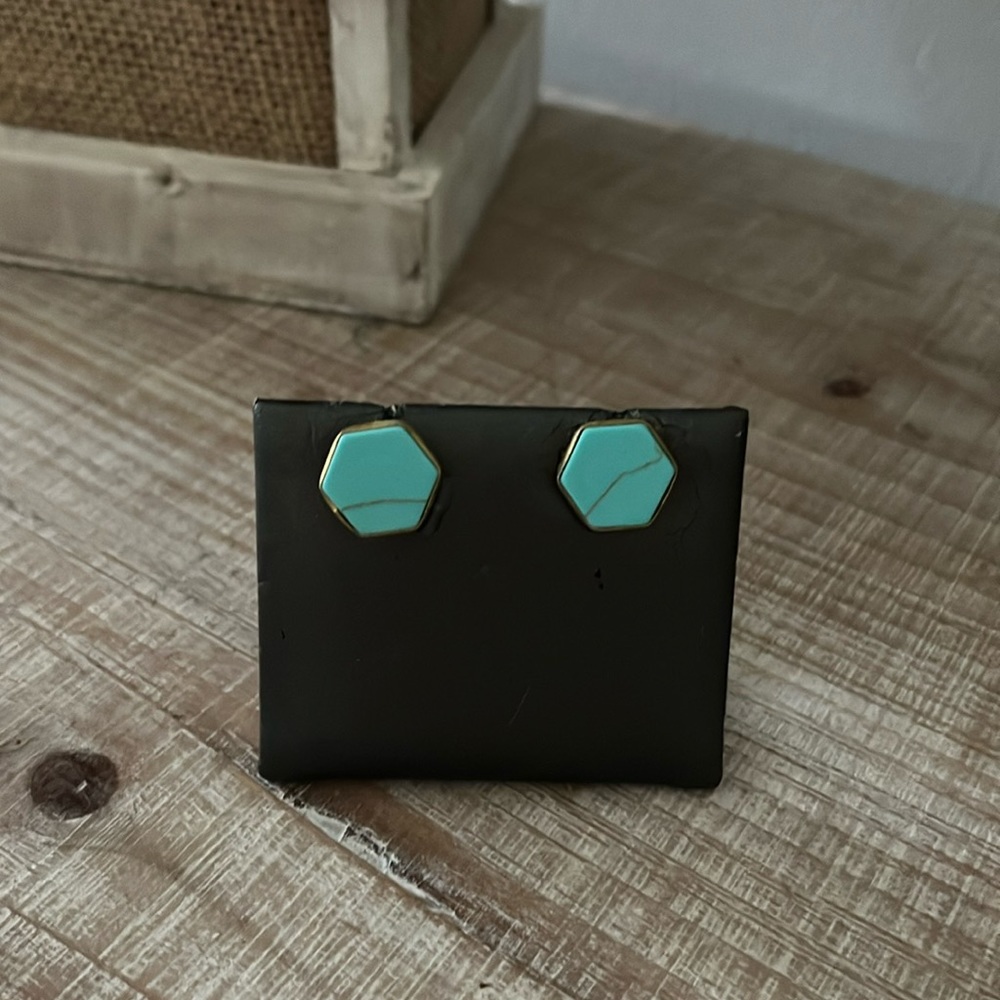 3/$12 Turquoise and gold studs earrings
